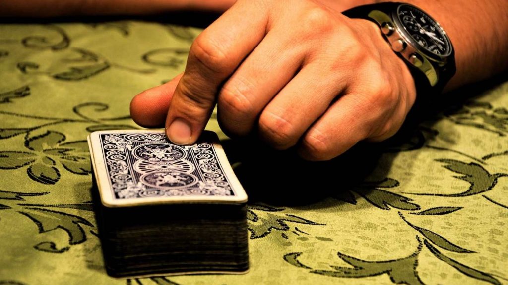 kartenspiele-siebzehn-und-vier-edited-1024x576